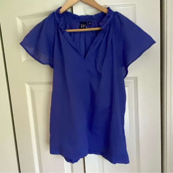 Gap Periwinkle Blue Women’s Gauzy Summer Top with Flutter Sleeves - Size Small - Picture 1 of 6
